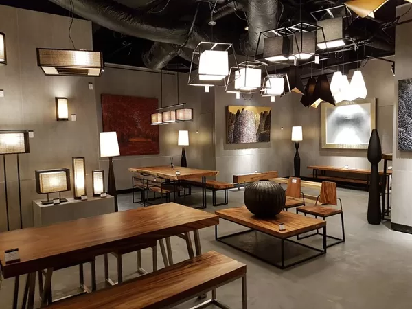 Completed: Display Showroom