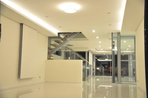 Stairs & Lift